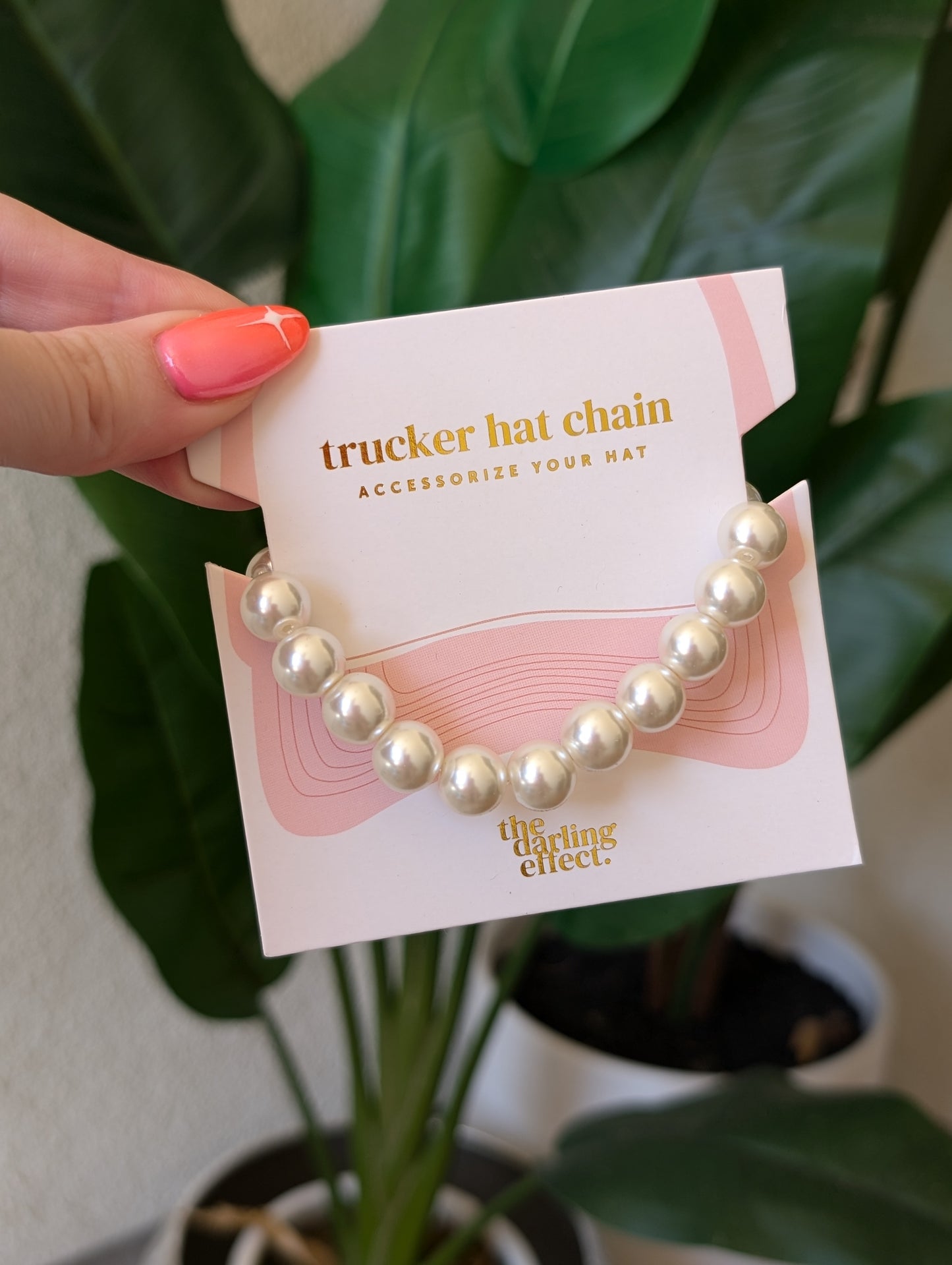 Trucker Hat Chain-Pearl