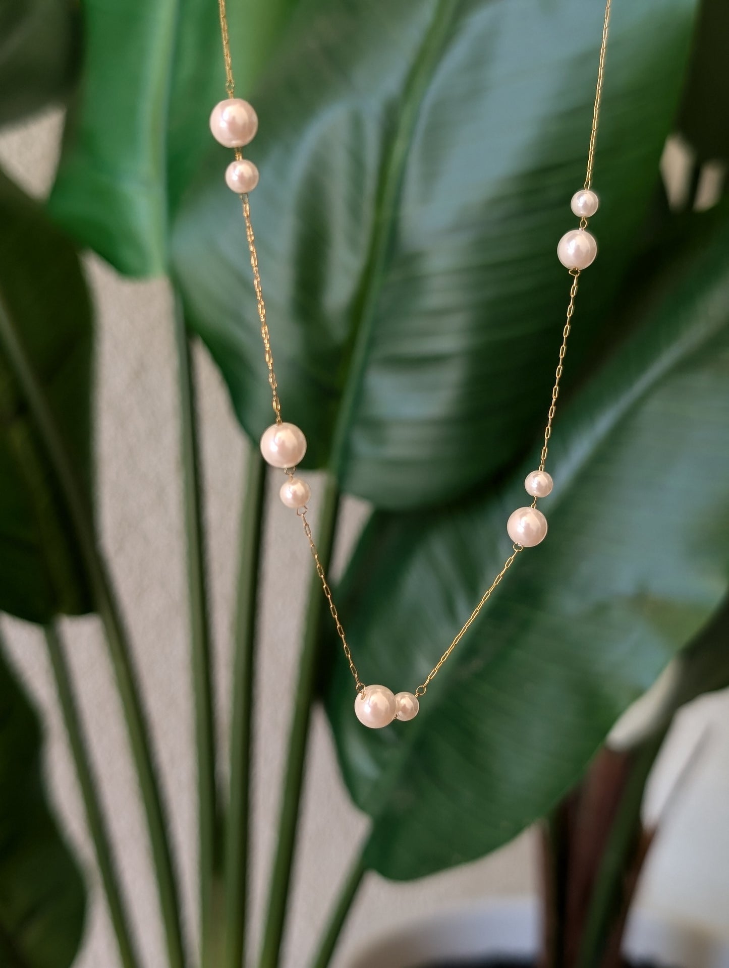 Dainty Pearl Necklace