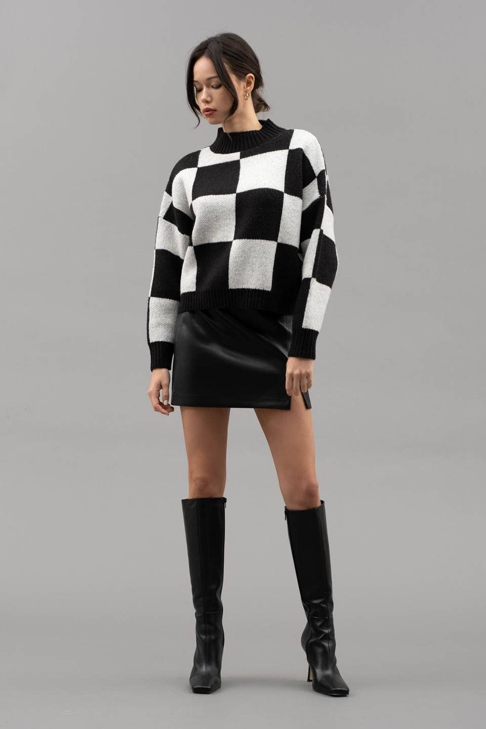Black and White Checkered Crew High Neck Sweater