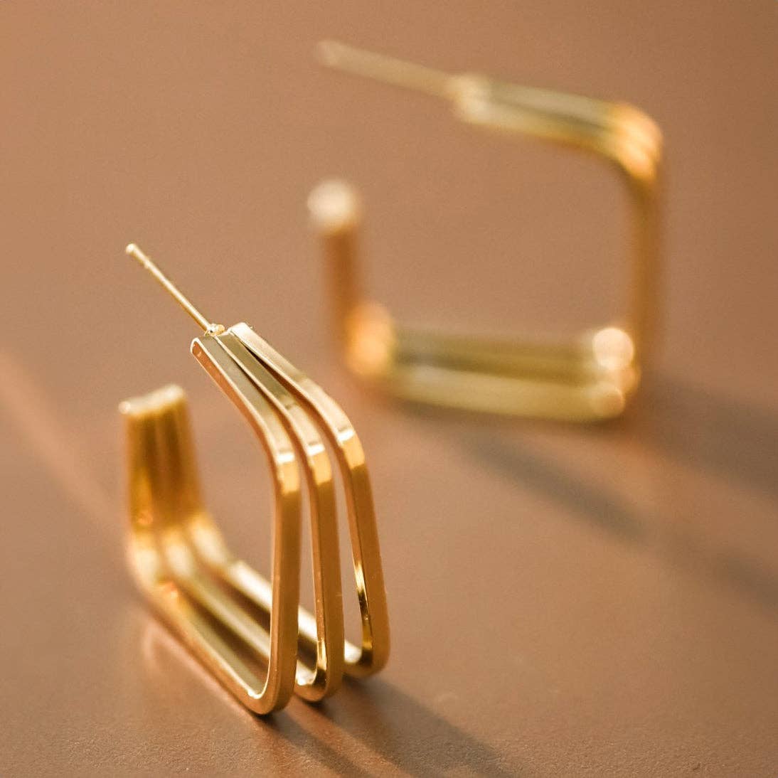 18K Gold Plated Waterproof Stainless Steel Hoop Earrings - 7101: S0OX3T7101