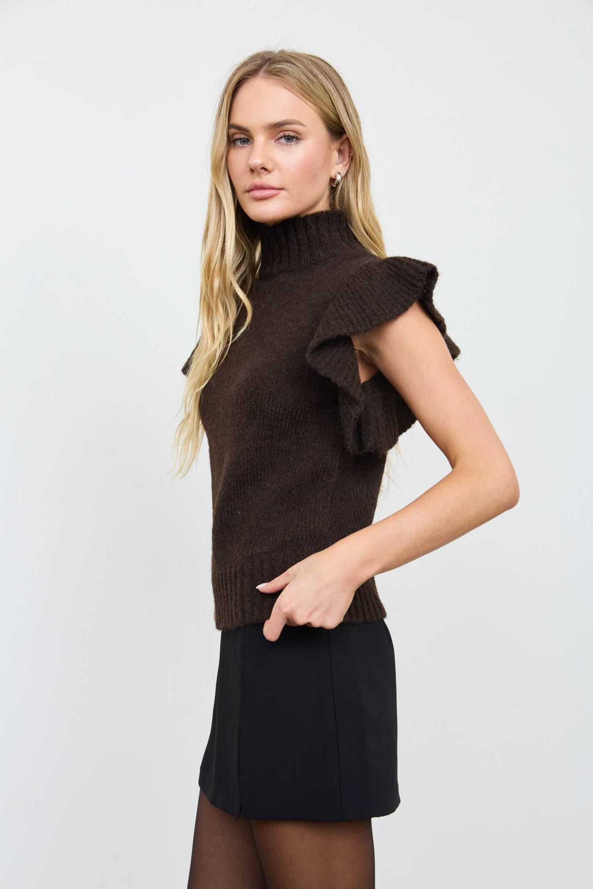 Ruffle Sleeve Sweater - Brown