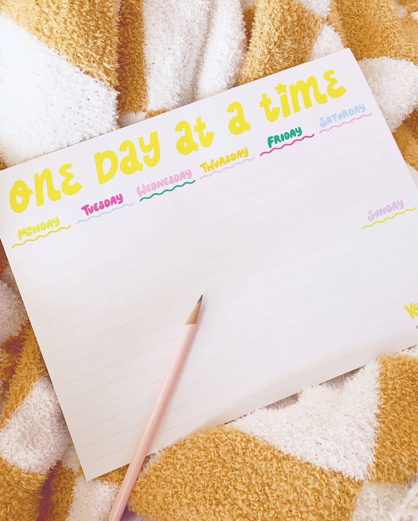 One Day at a Time Weekly Notepad
