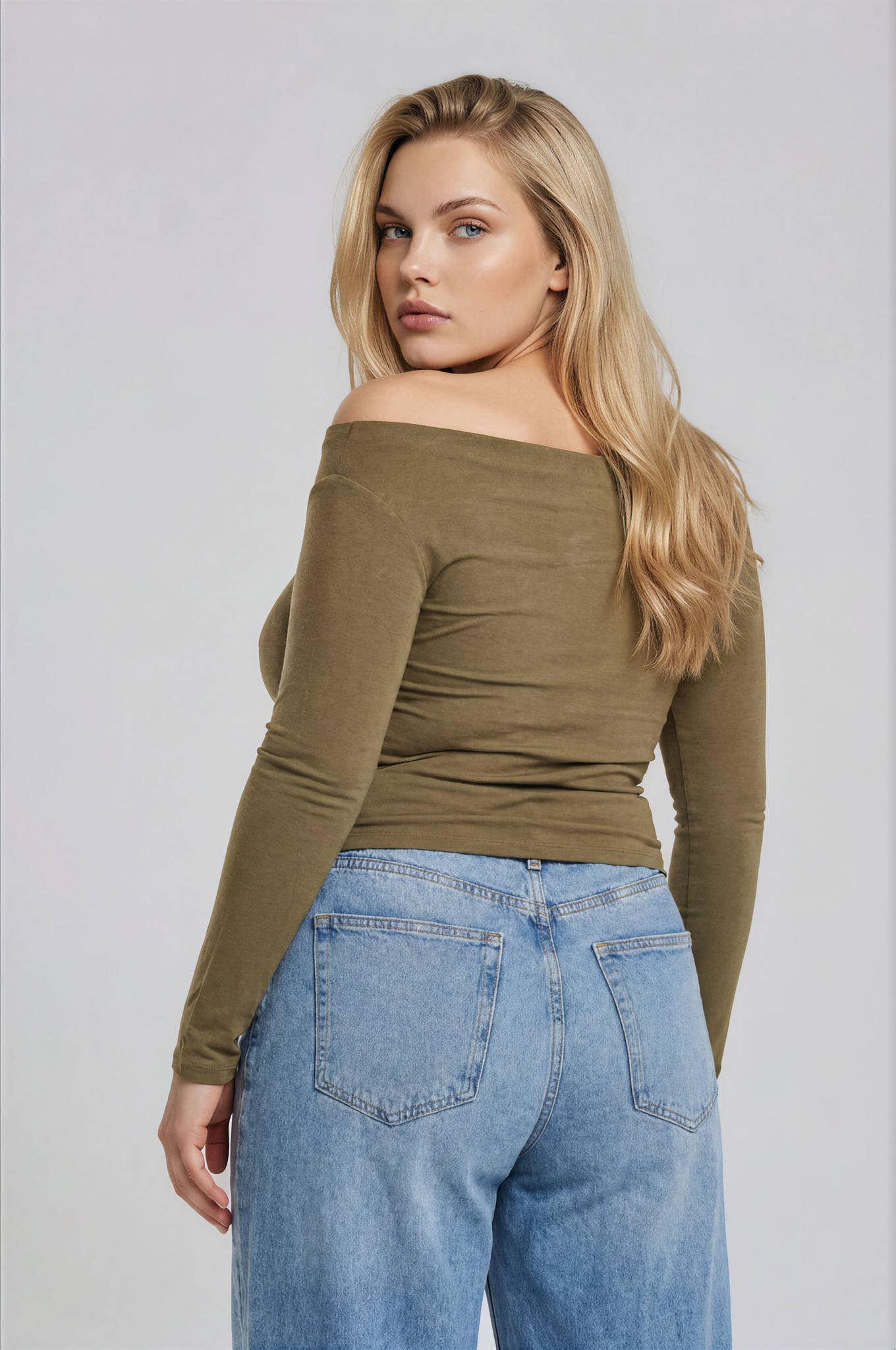 Boat Neck Knit Top (Plus)