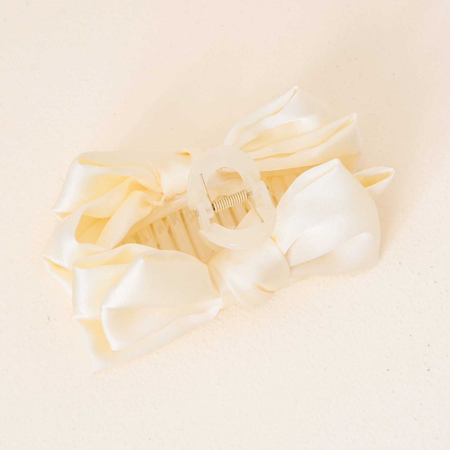 Cream Bow Claw Clip