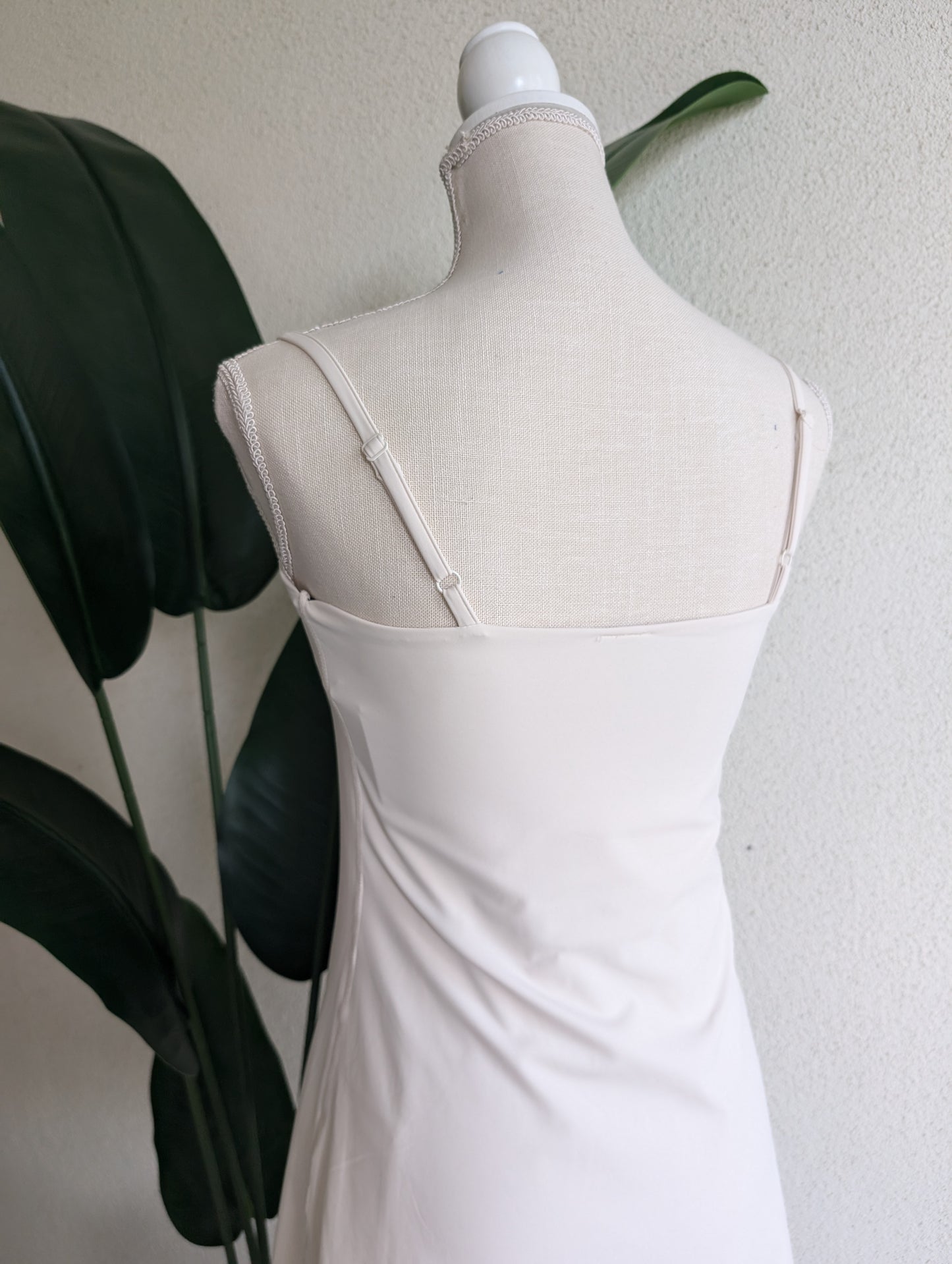 Sweetheart Athletic Dress Cream